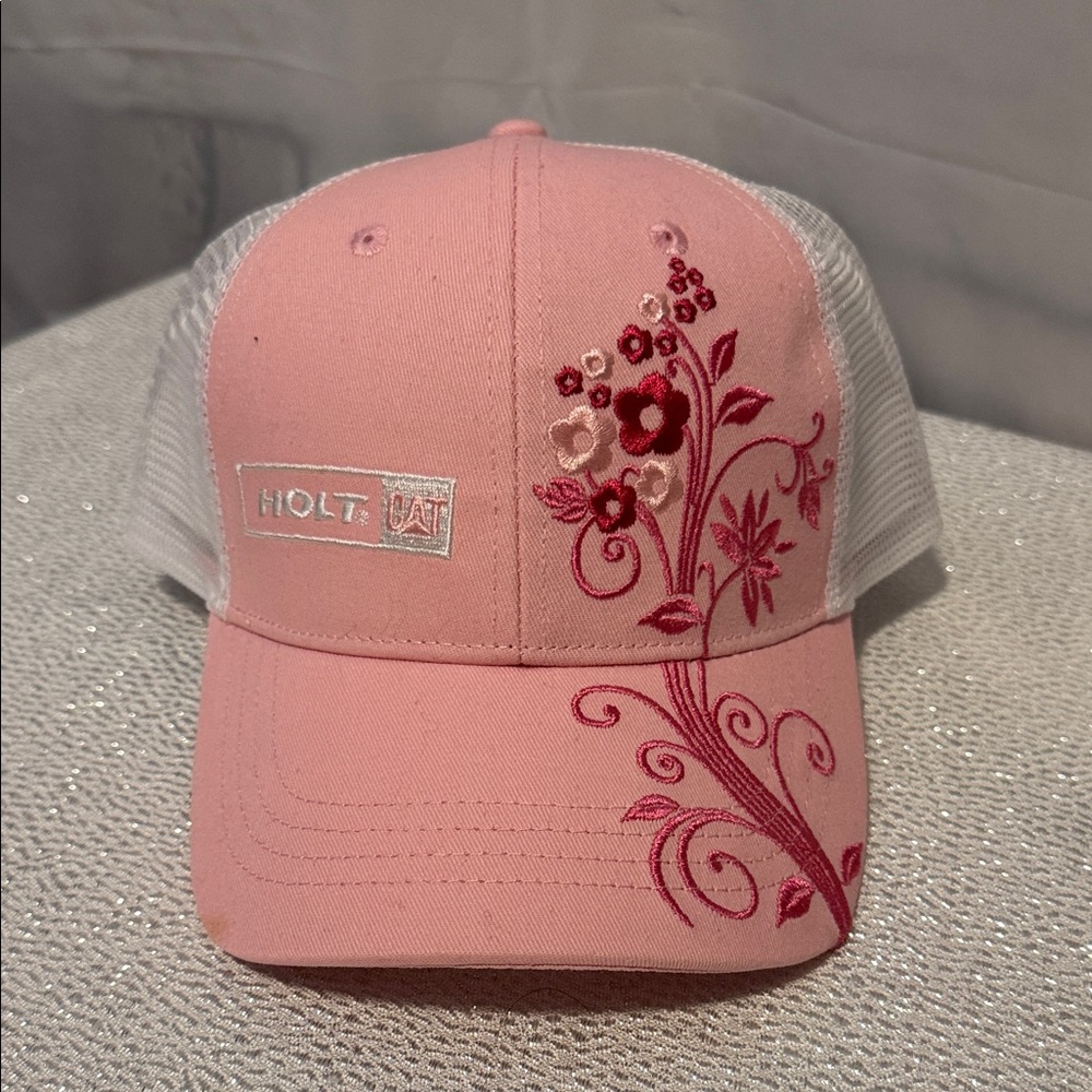 BRAND NEW HOLT CAT Women’s Ball Cap A cherry blossom-themed